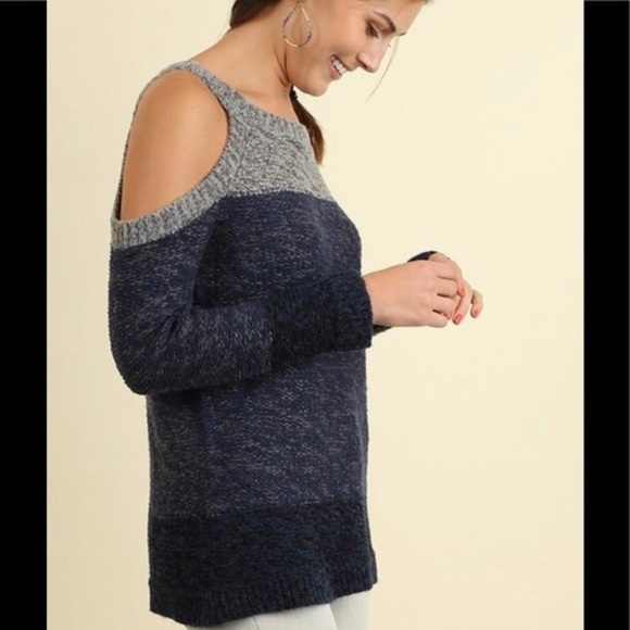 Umgee Cold Shoulder Sweater - Picture 2 of 6